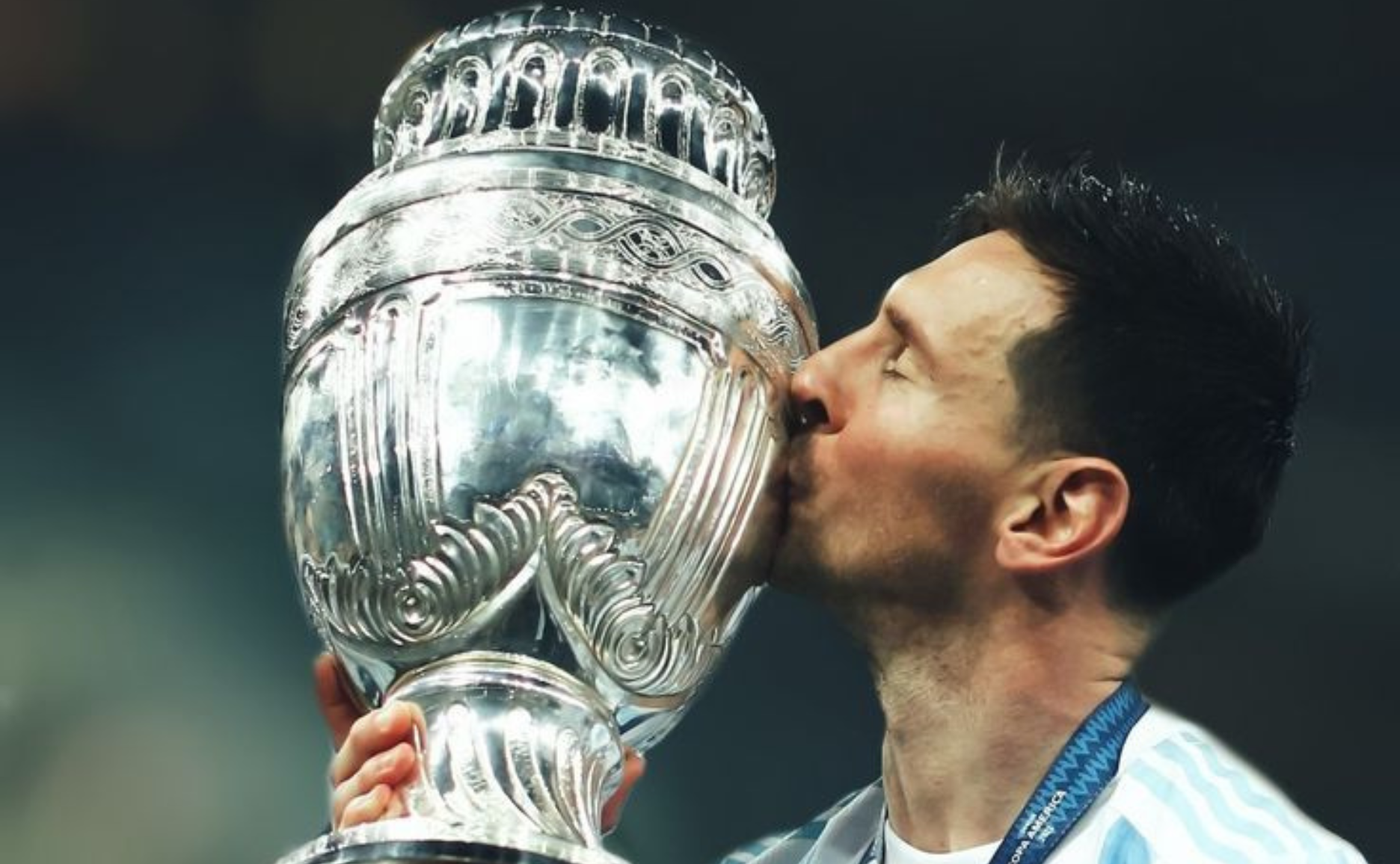 Messi won his 1st International Trophy